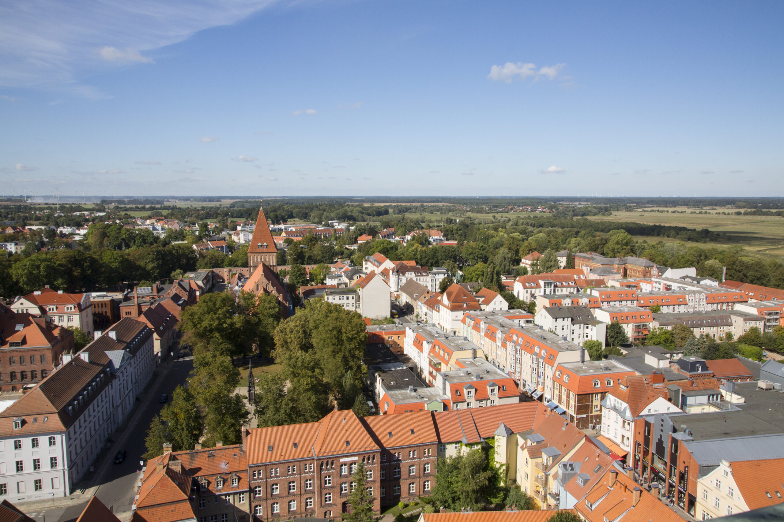 Greifswald Innenstadt von oben mit Kirchturm